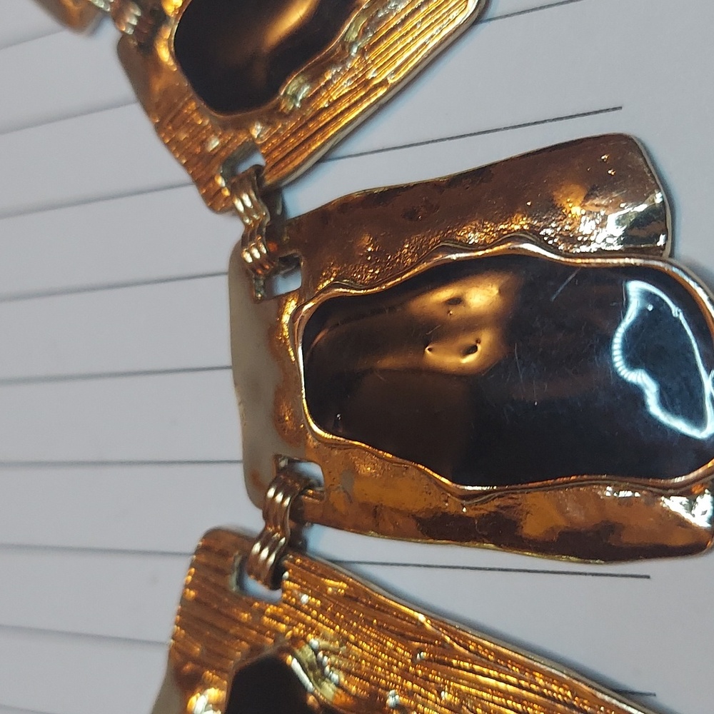 Statement Piece! Black and Gold! - Picture 2 of 3